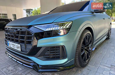 Внедорожник / Кроссовер Audi Q8 2018 в 