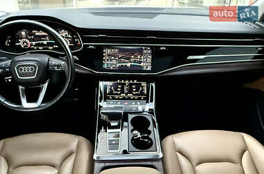Внедорожник / Кроссовер Audi Q8 2019 в Запорожье