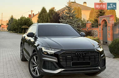Позашляховик / Кросовер Audi Q8 2019 в Києві