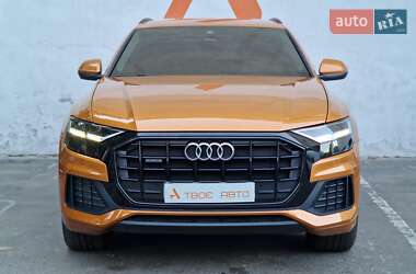 Внедорожник / Кроссовер Audi Q8 2019 в 