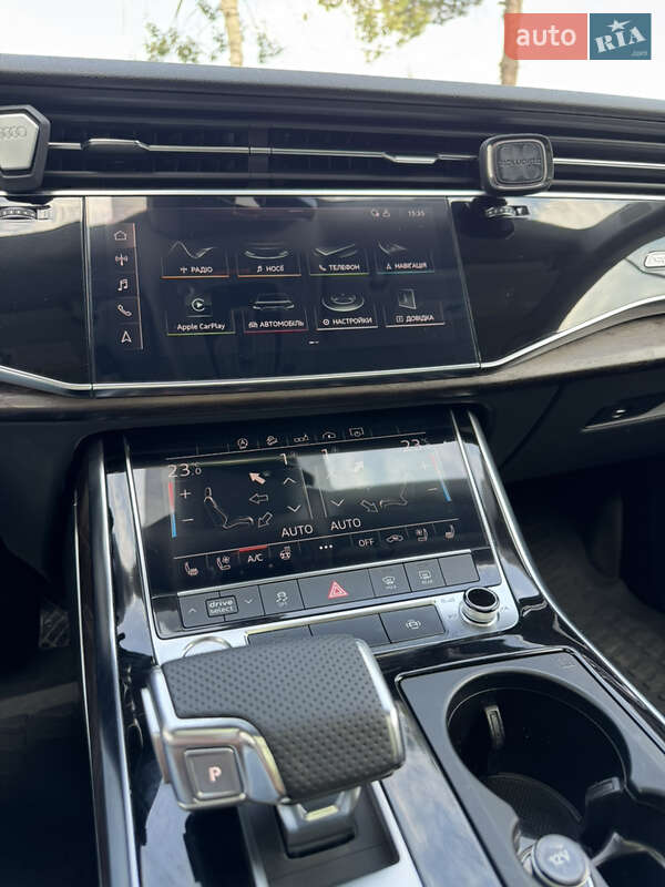 Внедорожник / Кроссовер Audi Q8 2020 в Львове