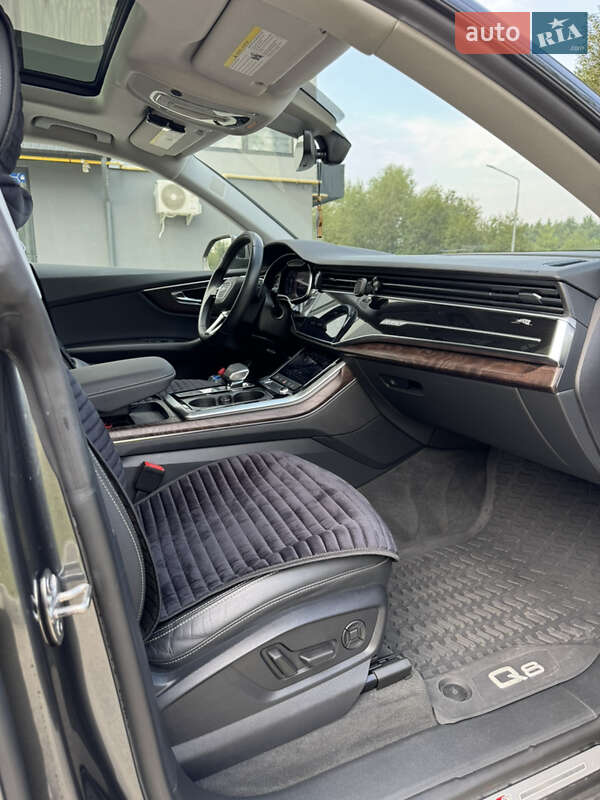 Внедорожник / Кроссовер Audi Q8 2020 в Львове