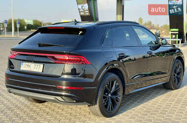 Внедорожник / Кроссовер Audi Q8 2020 в 