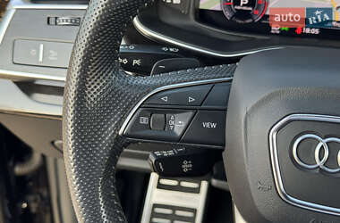 Внедорожник / Кроссовер Audi Q8 2020 в 