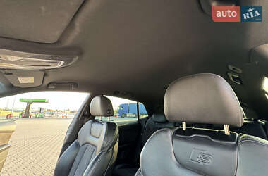 Внедорожник / Кроссовер Audi Q8 2020 в 