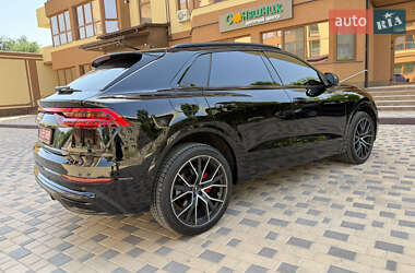 Внедорожник / Кроссовер Audi Q8 2019 в 
