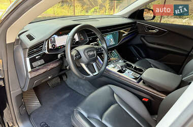 Внедорожник / Кроссовер Audi Q8 2019 в 