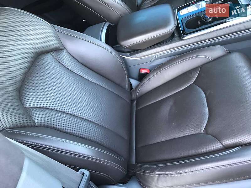 Внедорожник / Кроссовер Audi Q8 2019 в Львове фото 13 Внедорожник / Кроссовер Audi Q8 2019 в Львове