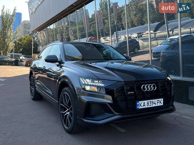 Audi Q8 2020