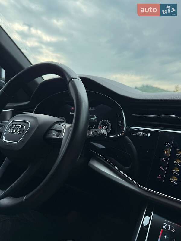 Внедорожник / Кроссовер Audi Q8 2020 в Львове фото 9 Внедорожник / Кроссовер Audi Q8 2020 в Львове