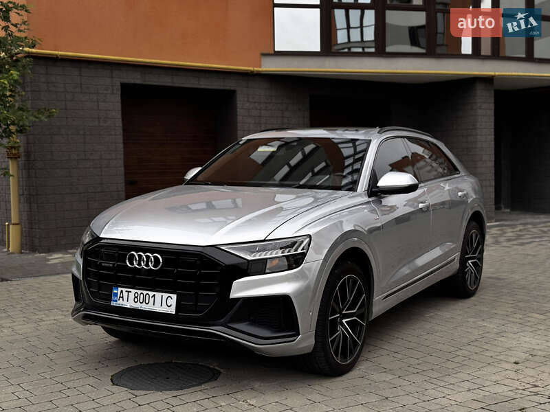 Внедорожник / Кроссовер Audi Q8 2020 в Ивано-Франковске