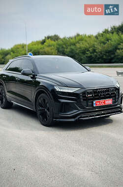 Внедорожник / Кроссовер Audi Q8 2019 в Дубно