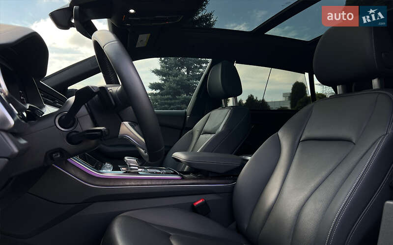 Внедорожник / Кроссовер Audi Q8 2020 в Львове