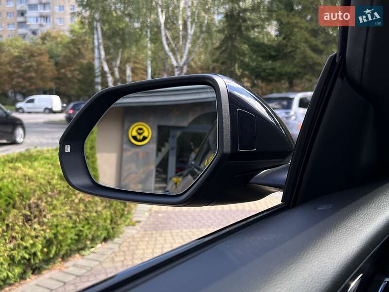 Внедорожник / Кроссовер Audi Q8 2020 в Львове