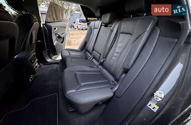 Внедорожник / Кроссовер Audi Q8 2019 в 