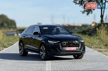 Внедорожник / Кроссовер Audi Q8 2019 в 