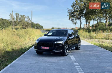 Внедорожник / Кроссовер Audi Q8 2019 в 