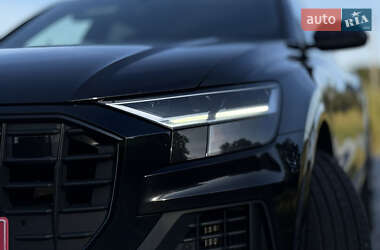 Внедорожник / Кроссовер Audi Q8 2019 в 