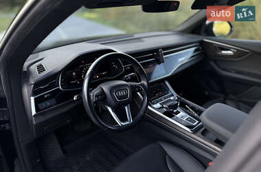 Внедорожник / Кроссовер Audi Q8 2019 в 