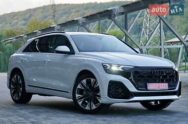 Позашляховик / Кросовер Audi Q8 2024 в Львові