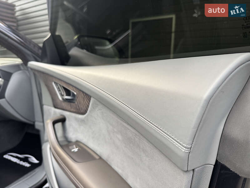 Внедорожник / Кроссовер Audi Q8 2018 в Киеве фото 31 Внедорожник / Кроссовер Audi Q8 2018 в Киеве