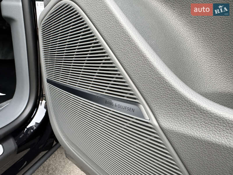 Внедорожник / Кроссовер Audi Q8 2018 в Киеве фото 46 Внедорожник / Кроссовер Audi Q8 2018 в Киеве