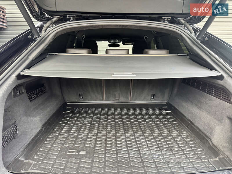 Внедорожник / Кроссовер Audi Q8 2018 в Киеве фото 48 Внедорожник / Кроссовер Audi Q8 2018 в Киеве