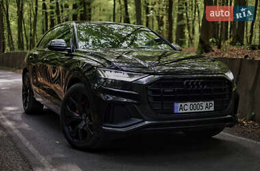 Внедорожник / Кроссовер Audi Q8 2020 в Луцке