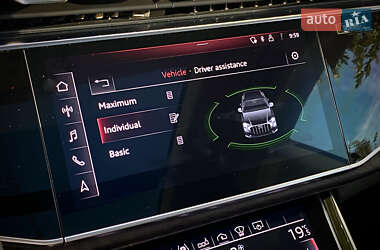 Внедорожник / Кроссовер Audi Q8 2019 в 