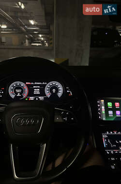 Внедорожник / Кроссовер Audi Q8 2019 в 