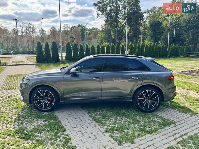 Внедорожник / Кроссовер Audi Q8 2019 в Харькове