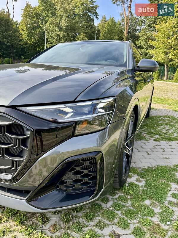 Внедорожник / Кроссовер Audi Q8 2019 в Харькове