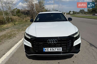Внедорожник / Кроссовер Audi Q8 2019 в 