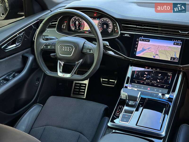 Внедорожник / Кроссовер Audi Q8 2023 в Киеве