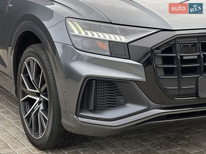 Внедорожник / Кроссовер Audi Q8 2019 в Мукачево