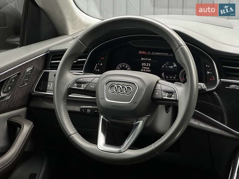 Внедорожник / Кроссовер Audi Q8 2019 в Мукачево