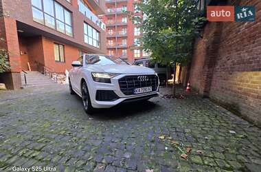 Внедорожник / Кроссовер Audi Q8 2020 в 