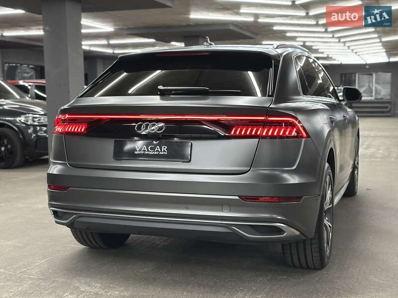 Внедорожник / Кроссовер Audi Q8 2020 в Харькове