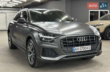 Внедорожник / Кроссовер Audi Q8 2020 в 