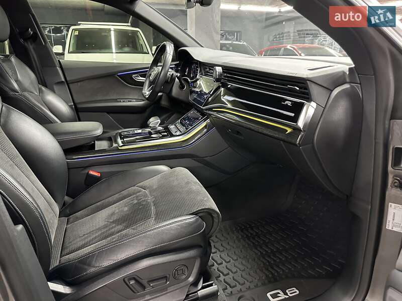 Внедорожник / Кроссовер Audi Q8 2020 в Харькове