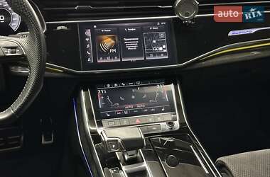 Внедорожник / Кроссовер Audi Q8 2020 в 