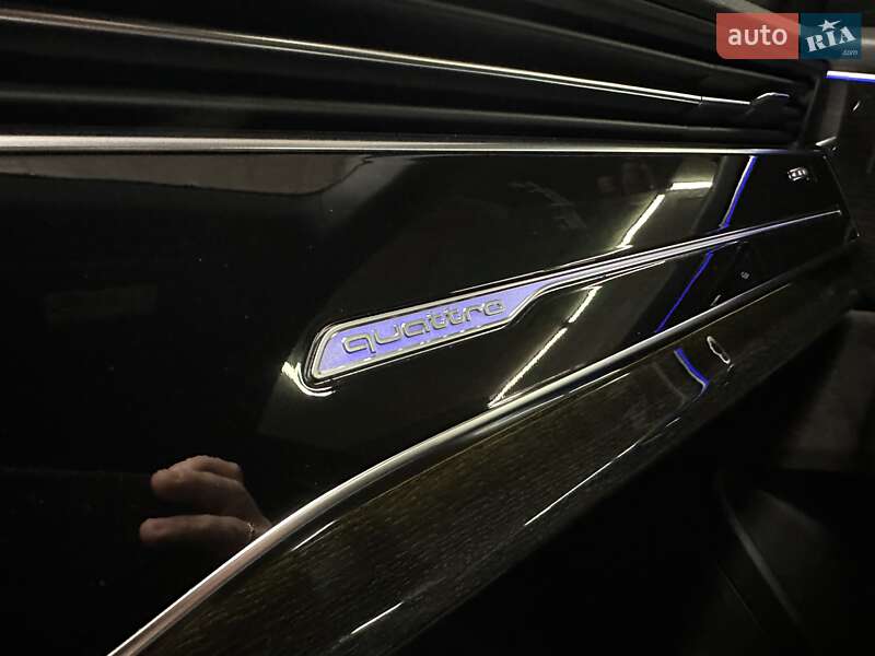 Внедорожник / Кроссовер Audi Q8 2020 в Харькове