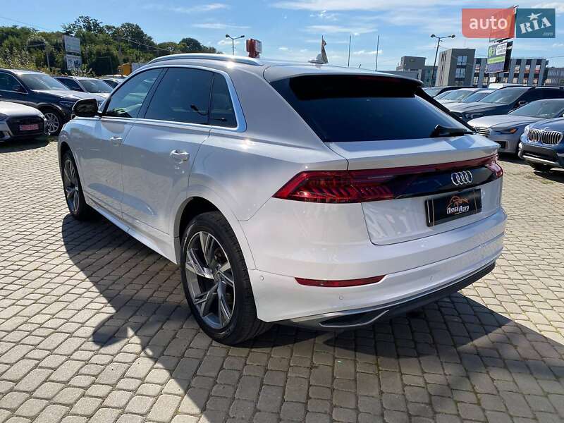 Внедорожник / Кроссовер Audi Q8 2018 в Львове