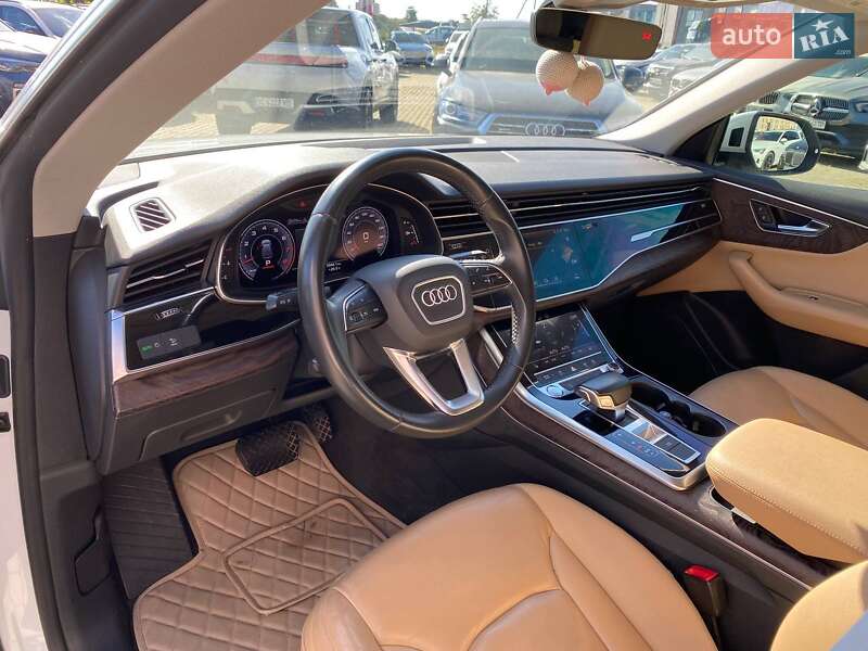 Внедорожник / Кроссовер Audi Q8 2018 в Львове