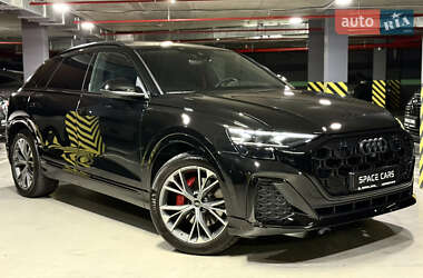 Внедорожник / Кроссовер Audi Q8 2024 в 