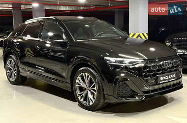 Внедорожник / Кроссовер Audi Q8 2024 в 