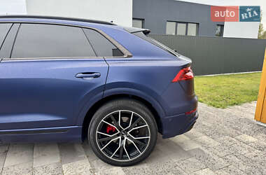 Внедорожник / Кроссовер Audi Q8 2019 в 