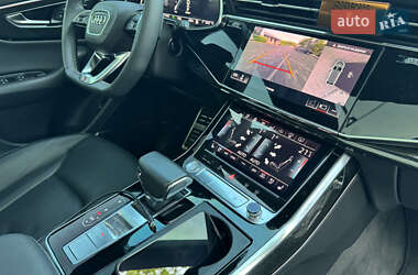 Внедорожник / Кроссовер Audi Q8 2019 в 