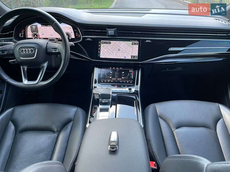 Внедорожник / Кроссовер Audi Q8 2023 в Одессе