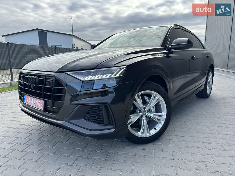 Внедорожник / Кроссовер Audi Q8 2019 в Ивано-Франковске
